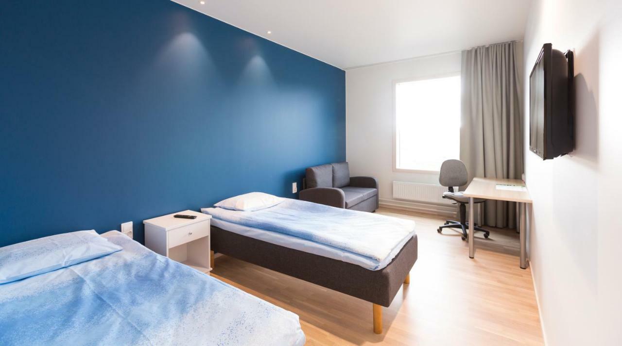 Niemenharjun Matkailukeskus Hotel Pihtipudas Buitenkant foto
